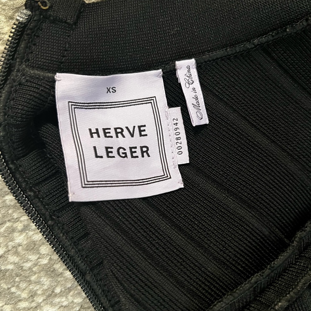 Herve Leger black dress - Picture 3 of 3